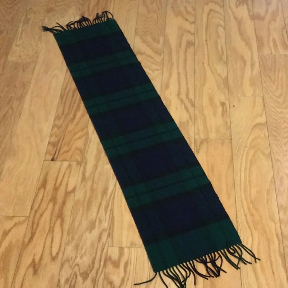 V. FRASS German plaid scarf